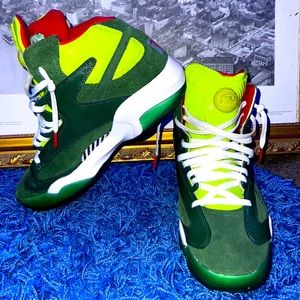 Shaquille O’Neal’s signature Shaq Attaq Green Shoe